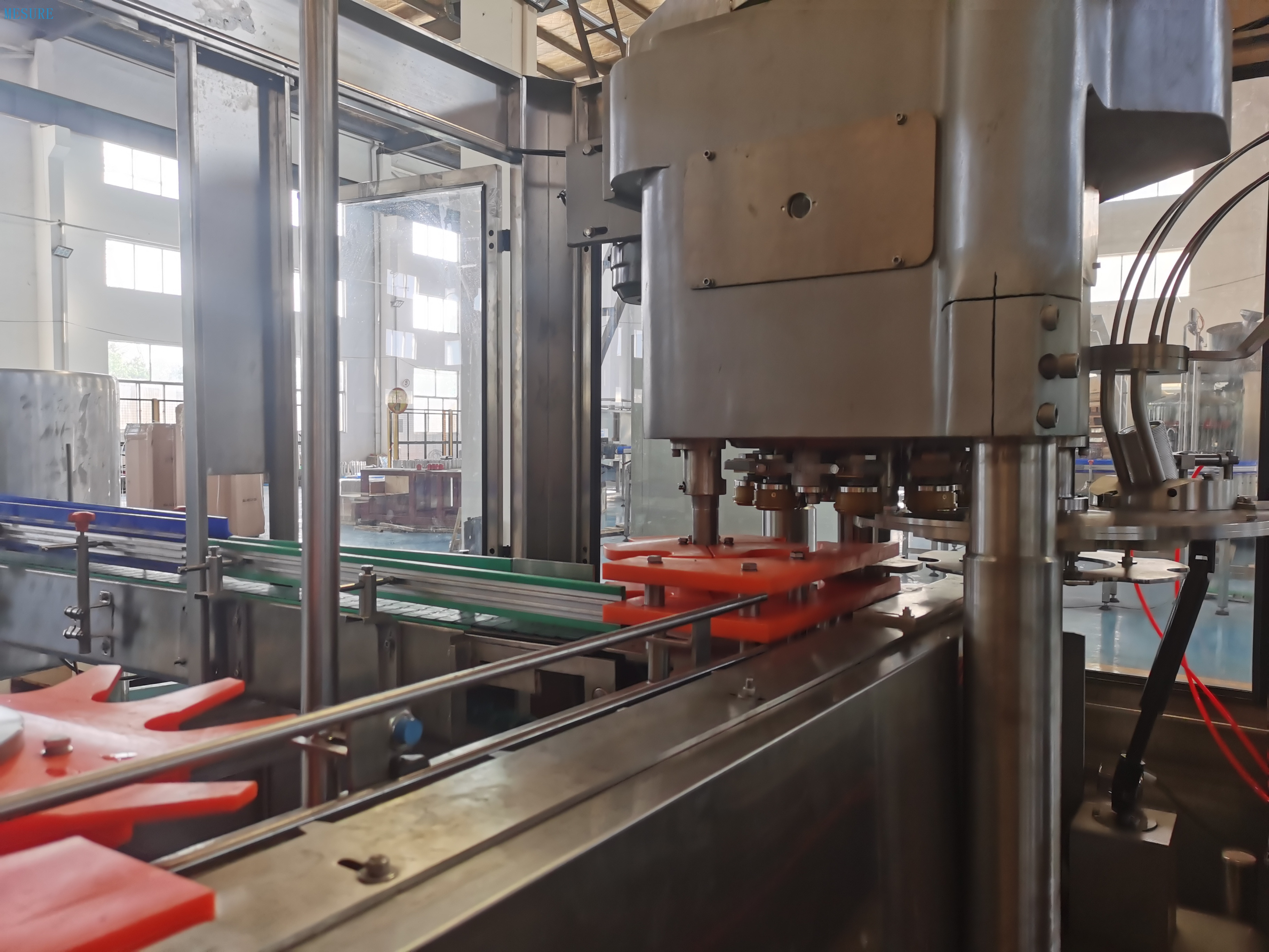 Prix ​​à bas prix Small Tin peut boisson Juice Energy Drinkated Drink Bothing Ferming Machine Aluminium