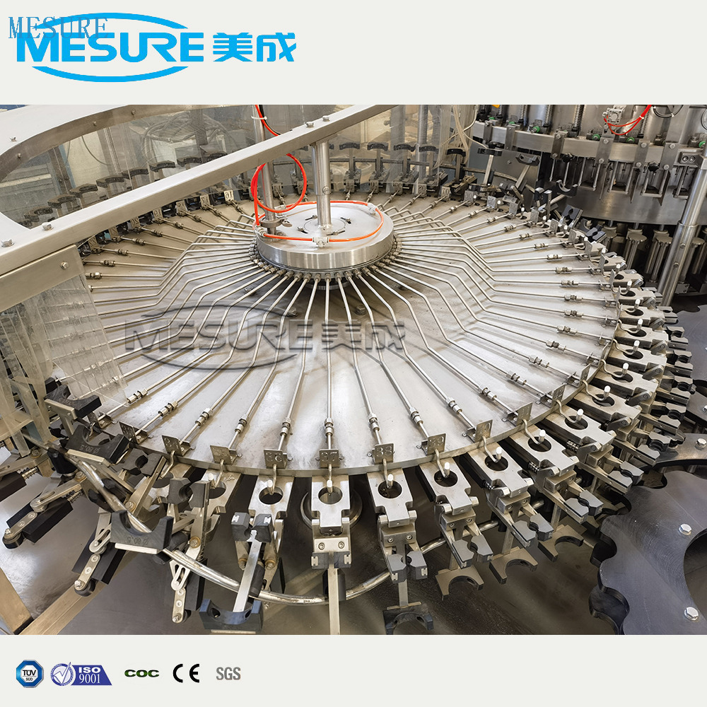 Machine compacte à capuche pour boissons gazeuses pour les boissons gazeuses | Ligne de bouteille pour animaux de compagnie personnalisée, sortie élevée et faible coût