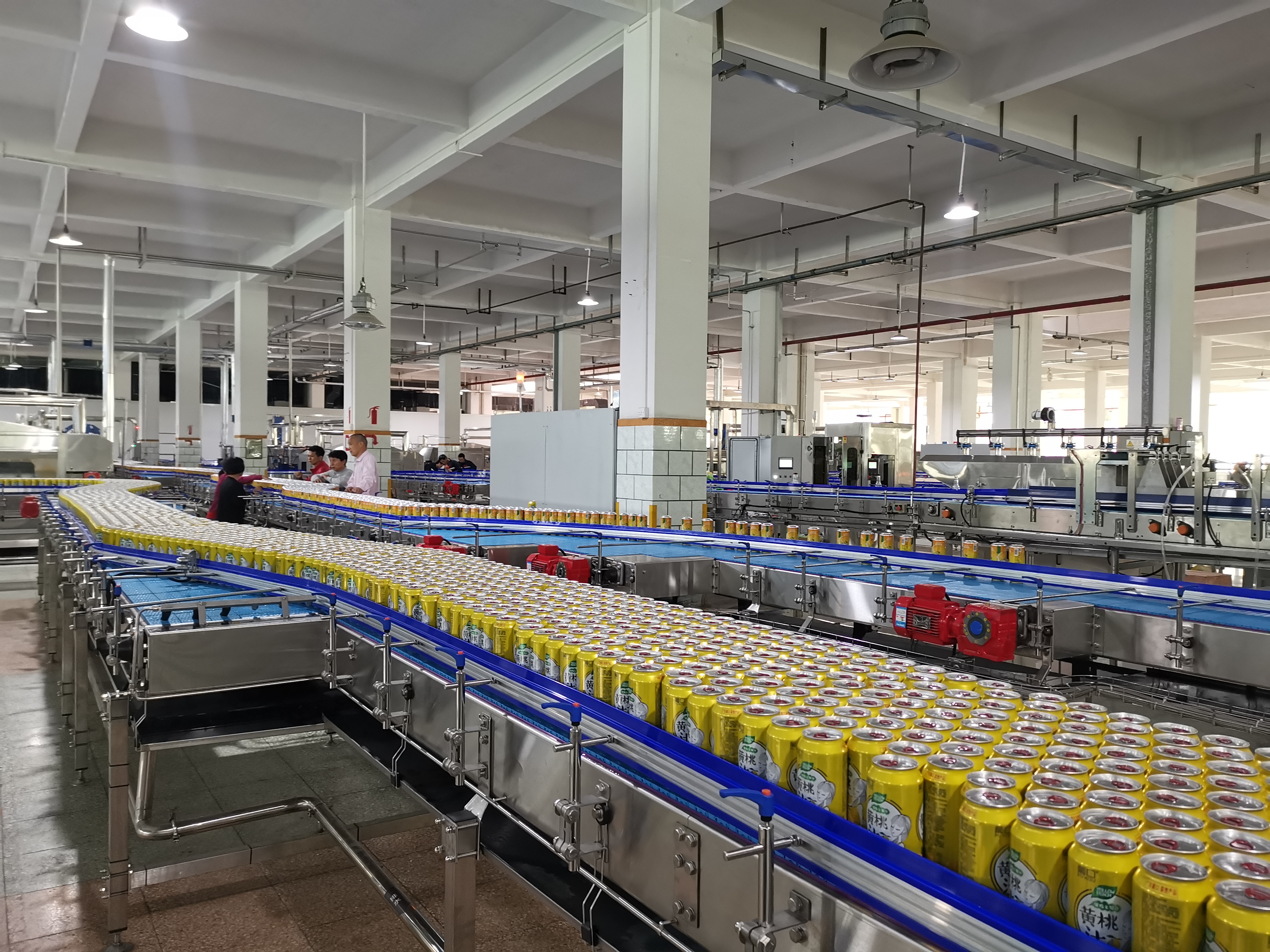 Accuwew Pet Auto-Line: Système d'embouteillage de précision pour les usines de bière