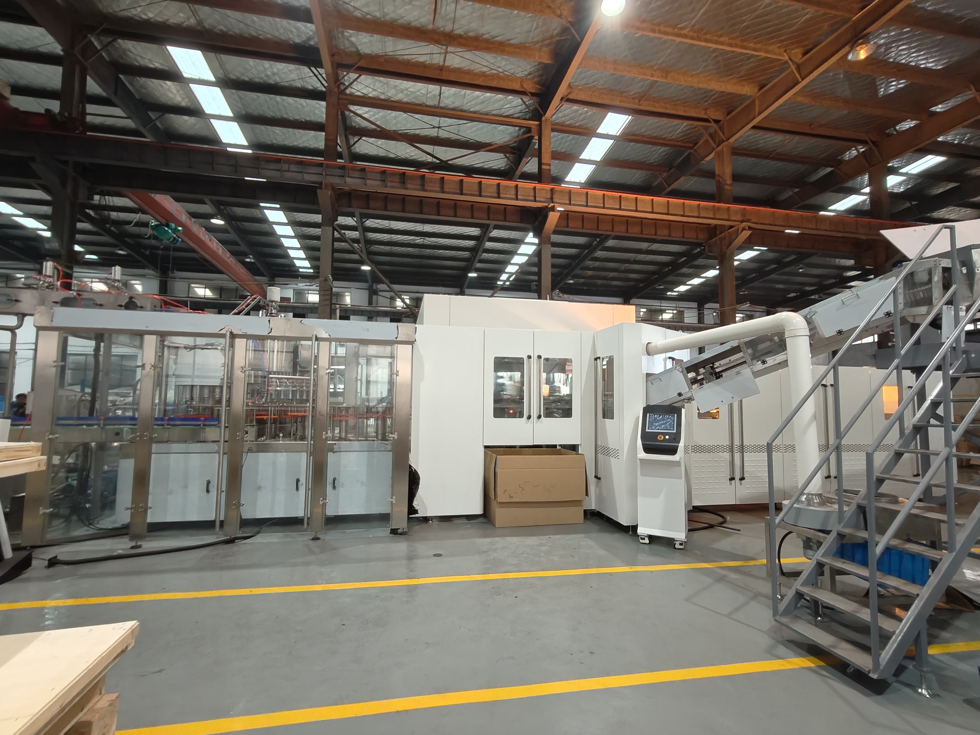 24000 mb, 12-40-15 Système combinant de remplissage d'eau 